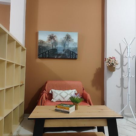 Charilia Apartment Mytilíni Esterno foto