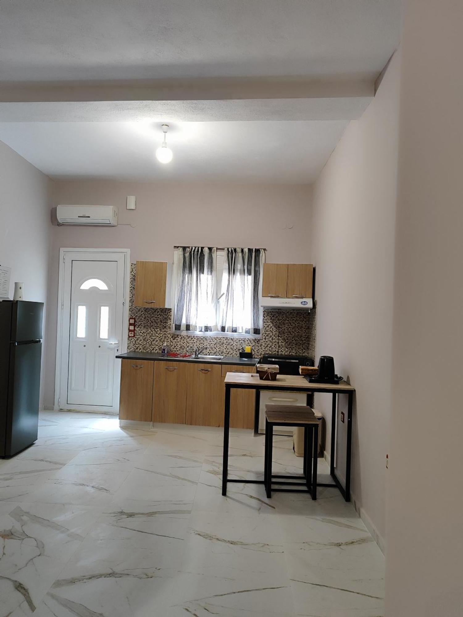 Charilia Apartment Mytilíni Esterno foto